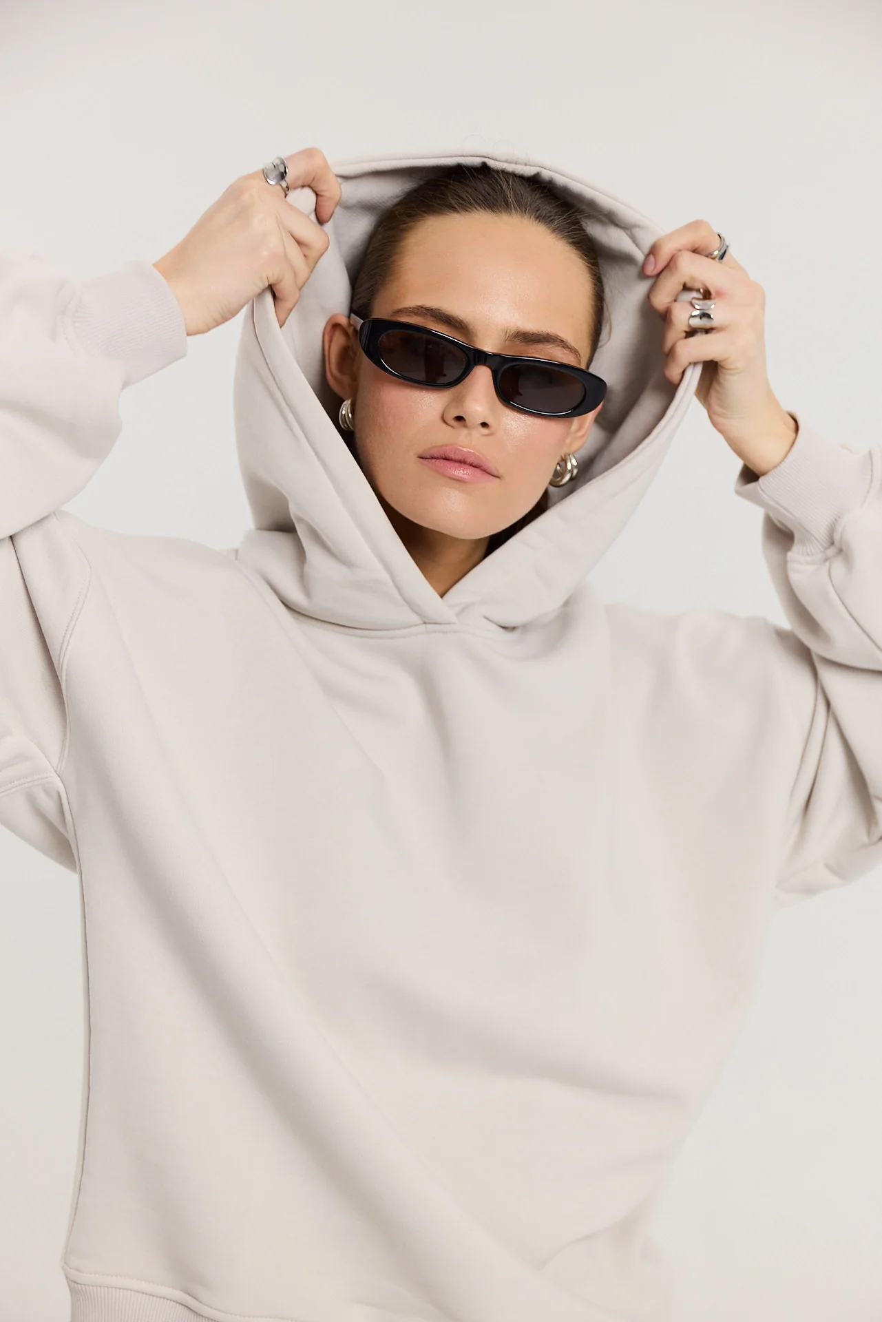 Bluza Boyfriend Hoodie almond milk - Image 3