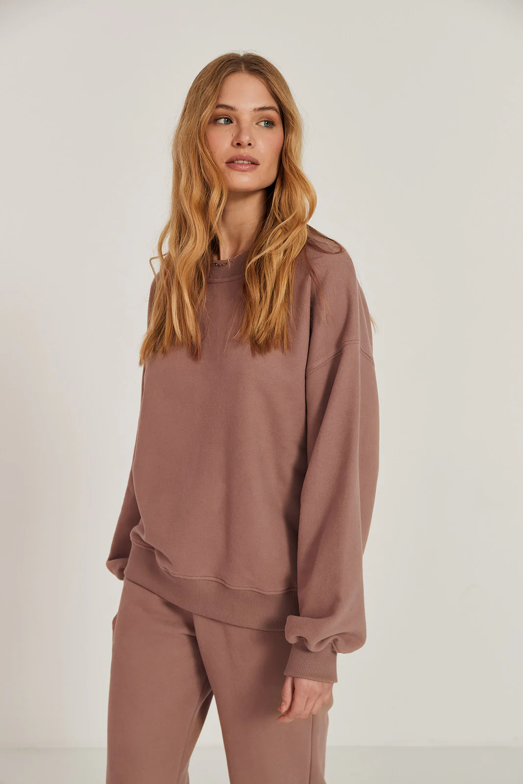 Bluza Boyfriend mocca mousse - Image 8