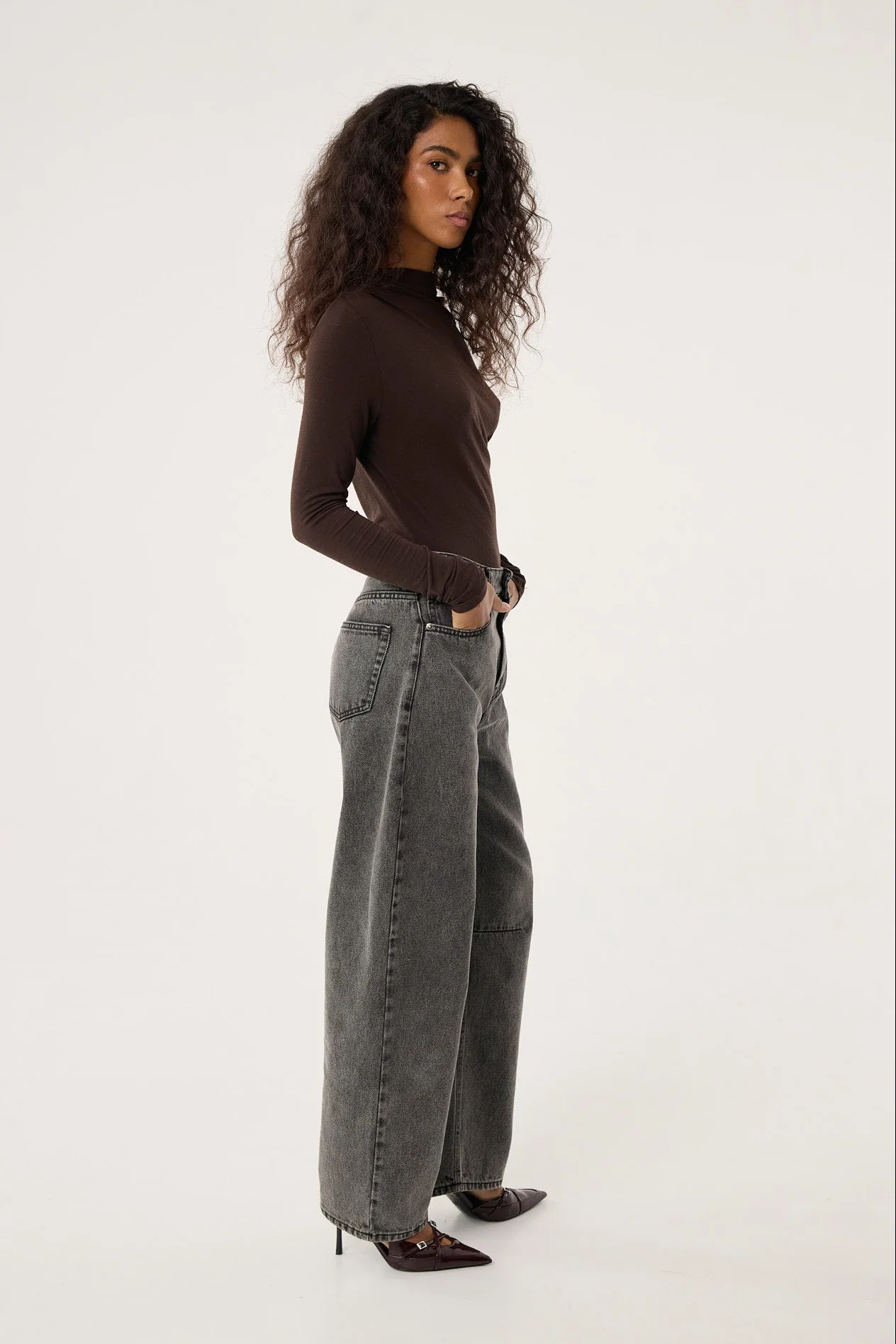 Jeansy Barrel grey - Image 10