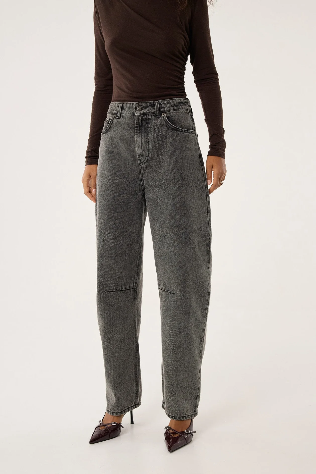 Jeansy Barrel grey - Image 13