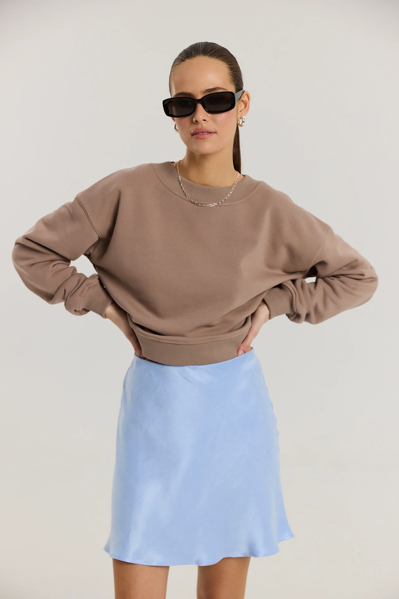 Spódnica Petra short powder blue - Image 3