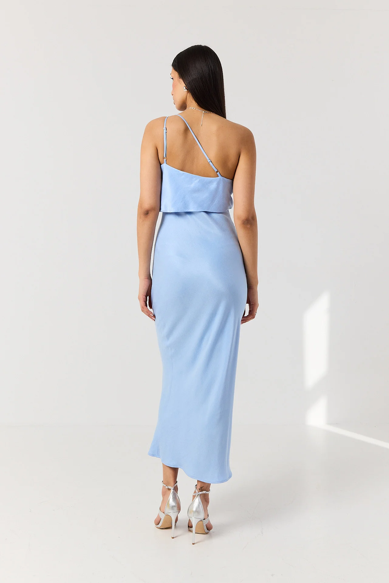 Sukienka Adele powder blue - Image 3