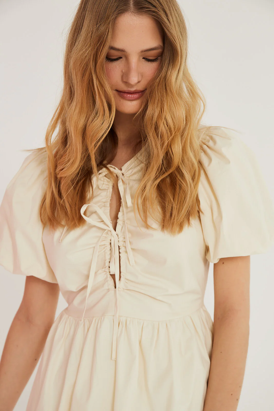 Sukienka Blair butter - Image 11