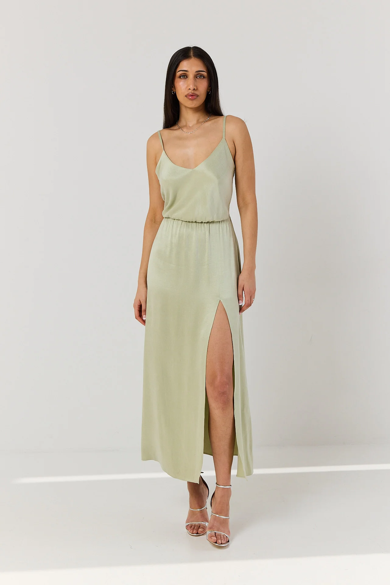Sukienka Cameron pale green - Image 9