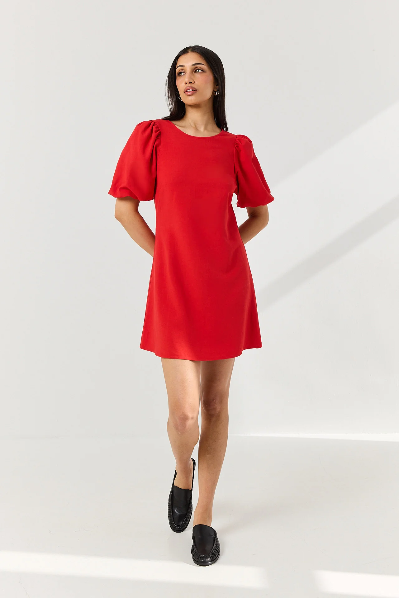Sukienka Clyde short red - Image 3