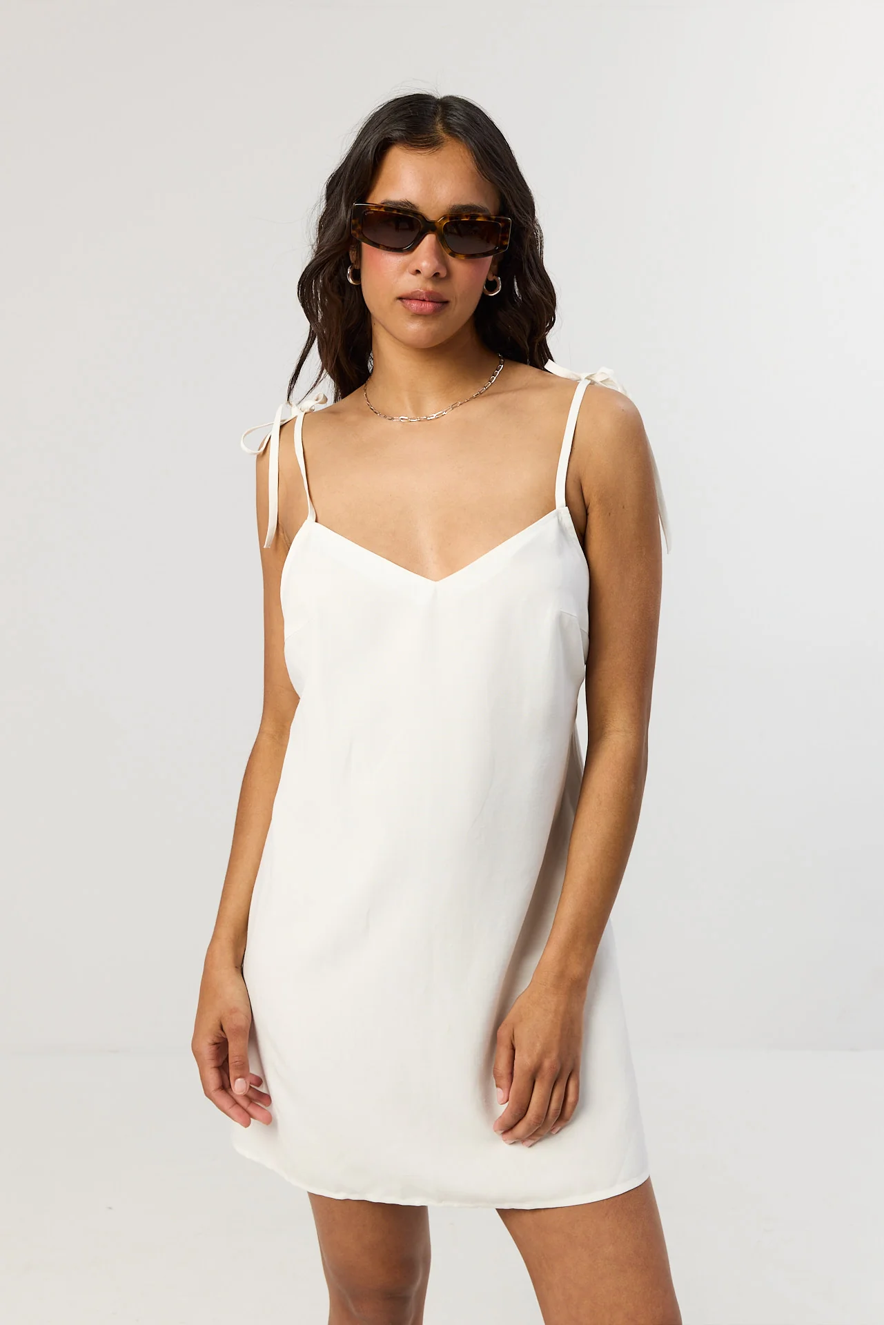 Sukienka Malibu white - Image 7
