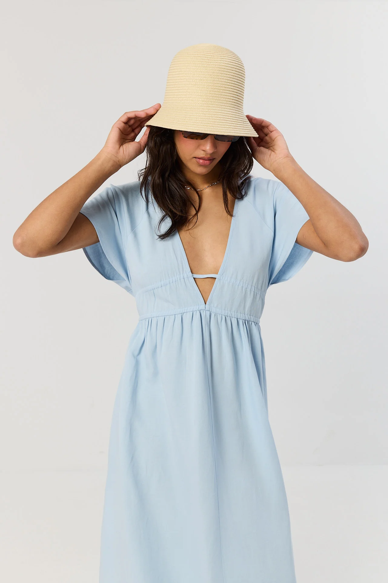 Sukienka Noah powder blue - Image 12