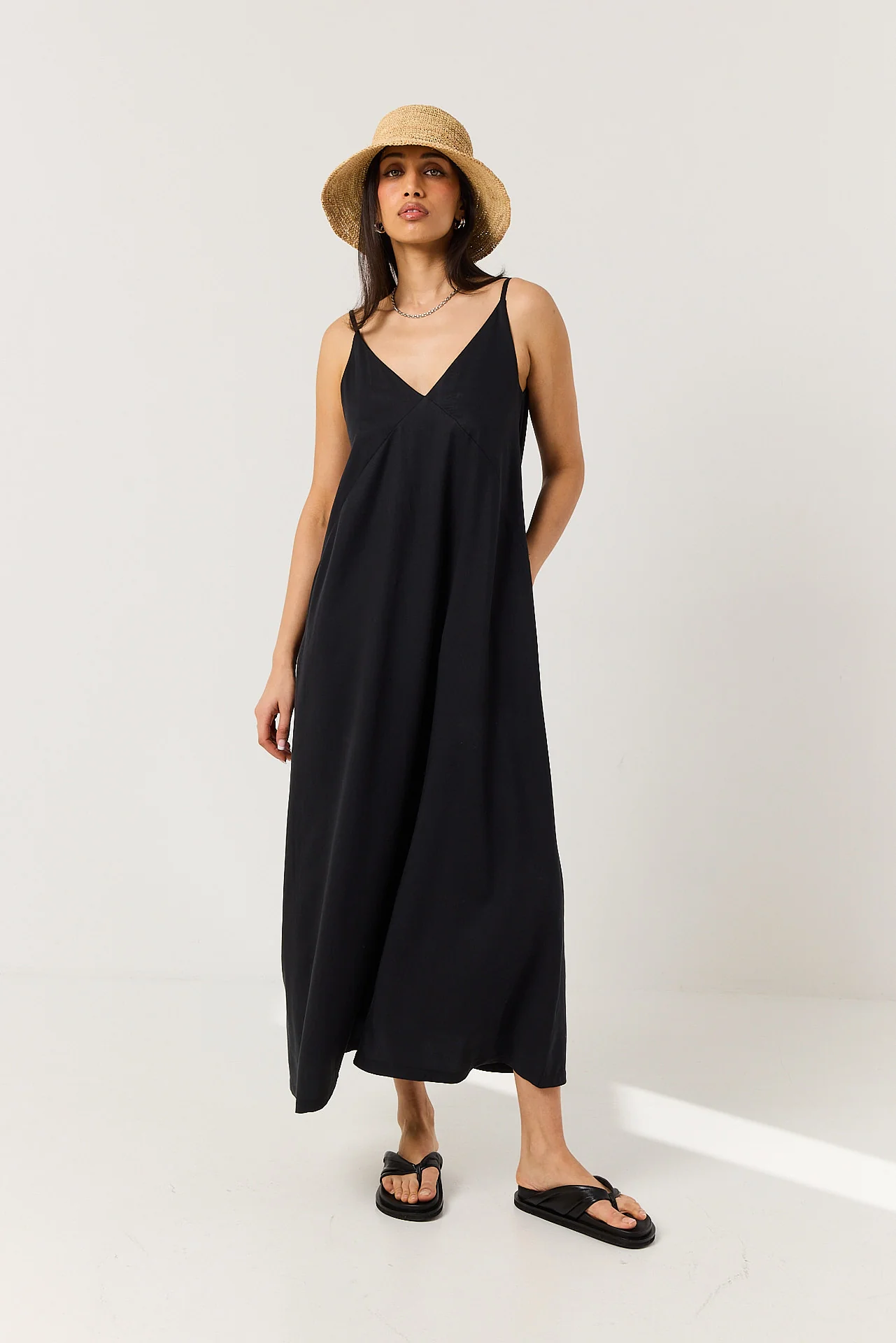 Sukienka Romeo black - Image 11