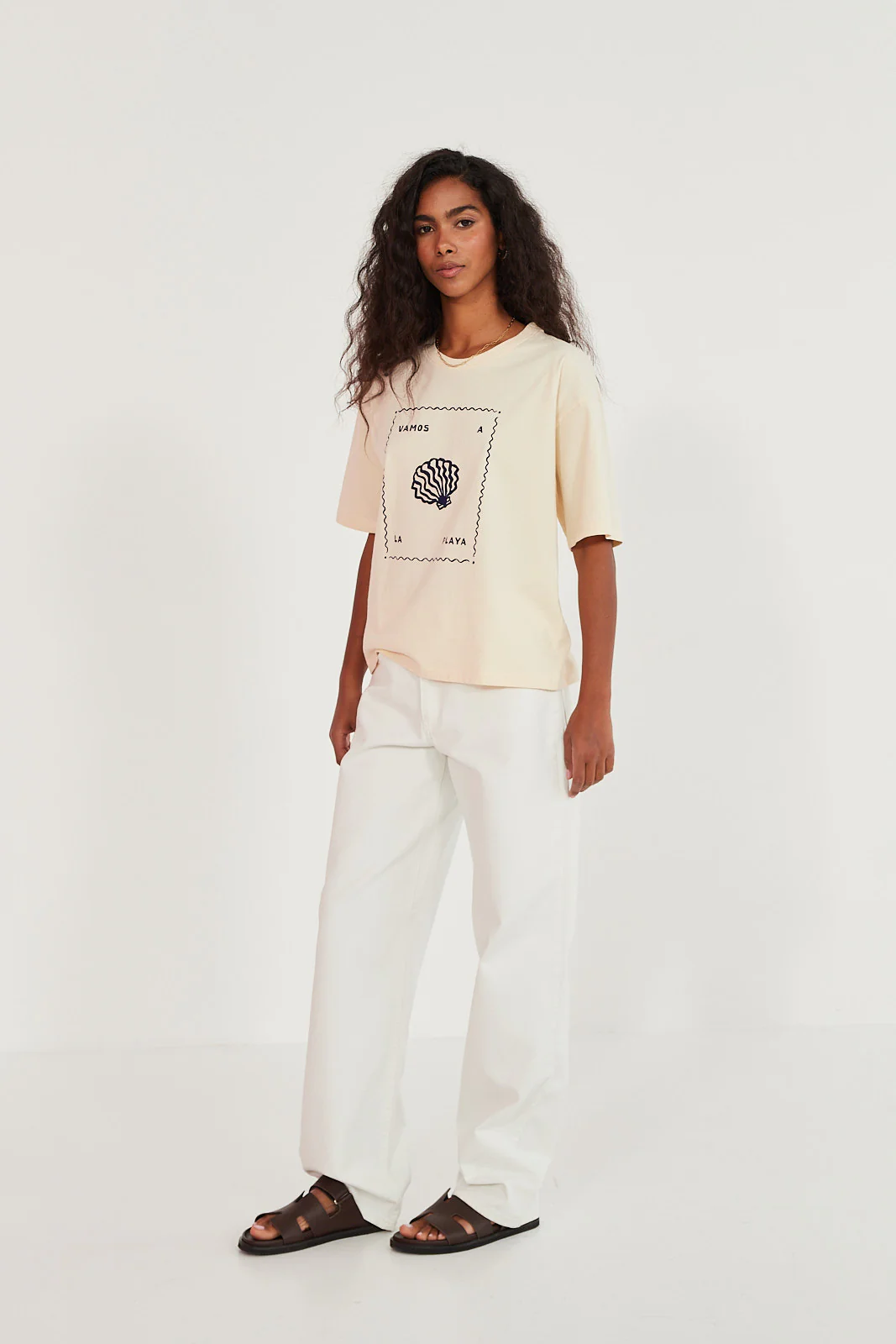 T-shirt Vamos a la playa butter - Image 4