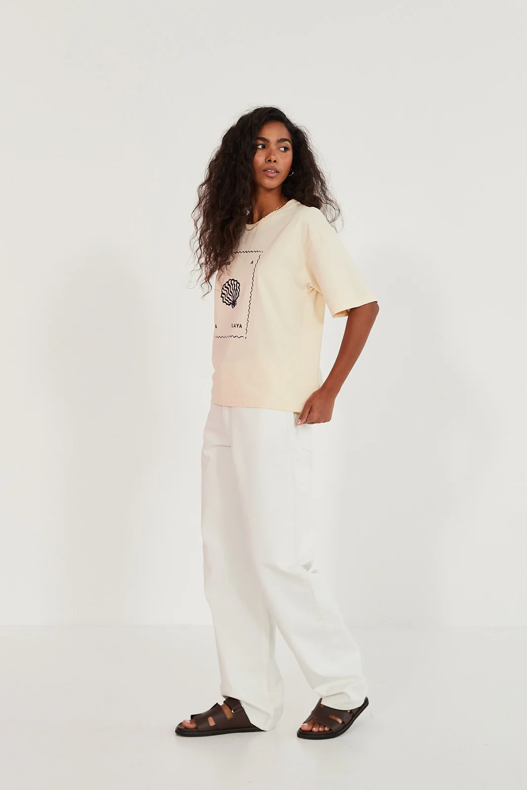 T-shirt Vamos a la playa butter - Image 5
